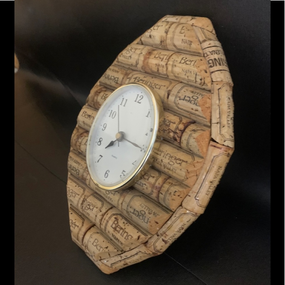 Handcrafted Cork Clock (Beringer) - Picture 2 of 9